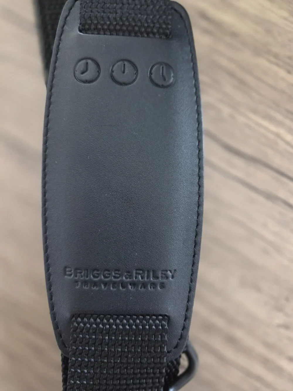 Briggs & Riley Black Adjustable Shoulder Strap